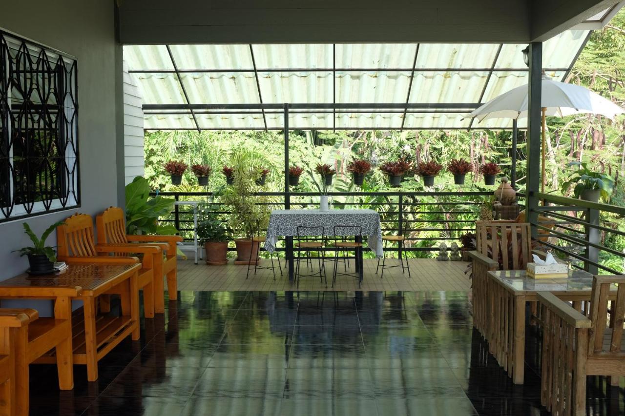 Rai Boonsom Apartment Phrao Ngoại thất bức ảnh