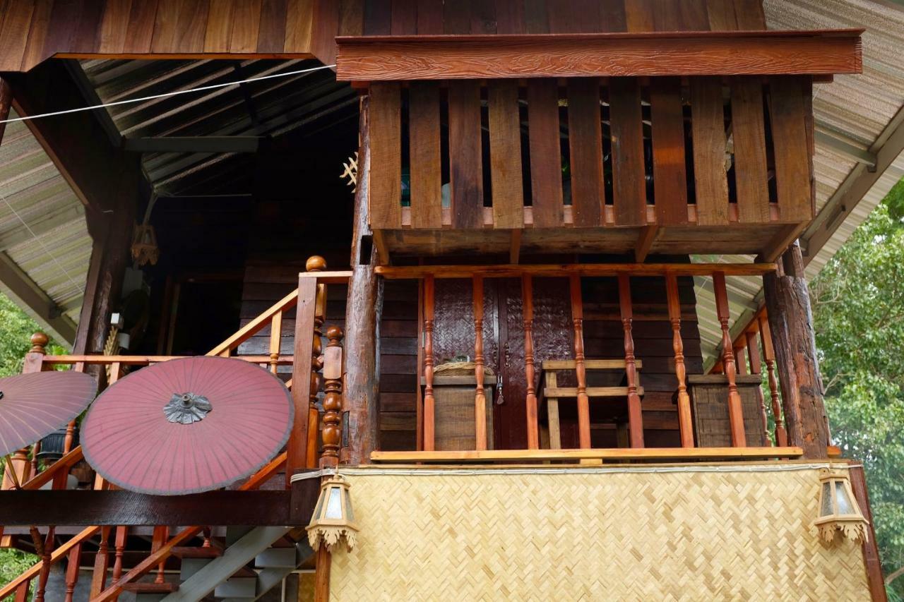 Rai Boonsom Apartment Phrao Ngoại thất bức ảnh