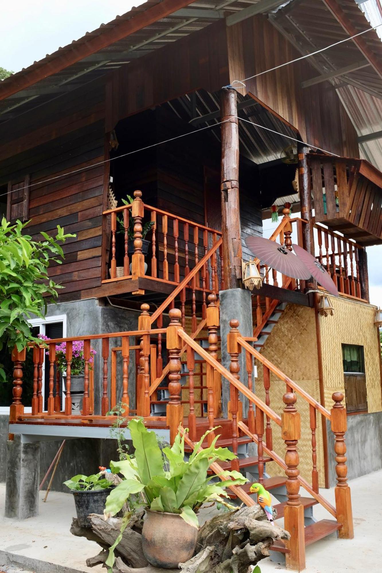 Rai Boonsom Apartment Phrao Ngoại thất bức ảnh
